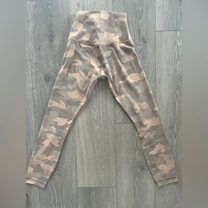 Camo Lululemon leggings